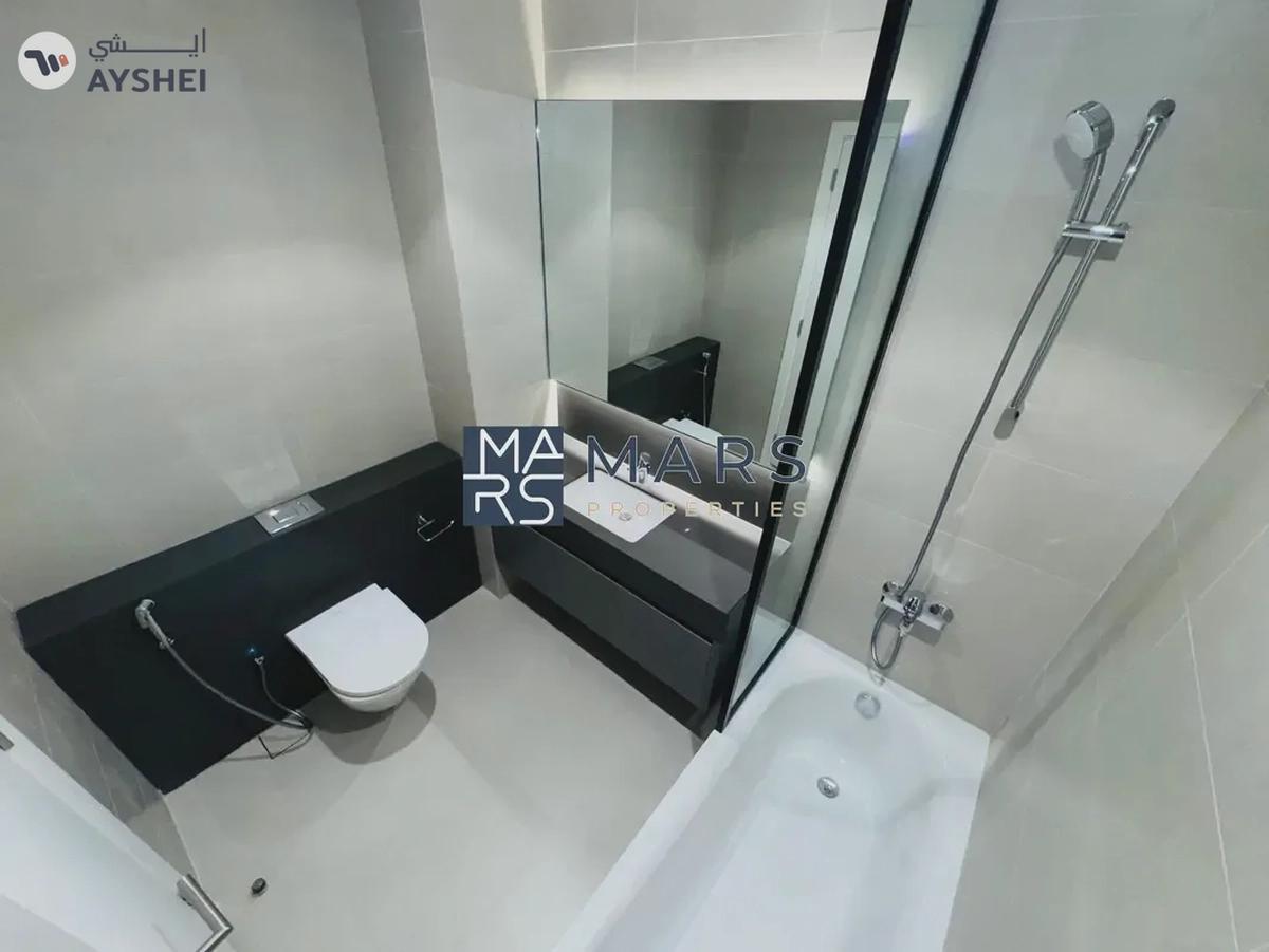 04 BEDROOMS-MIDDLE UNIT-BRAND NEW-3-3