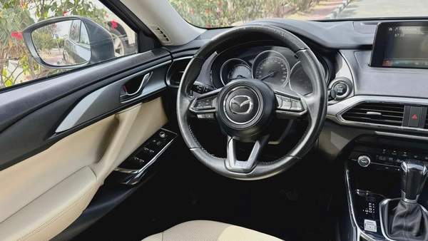 2019 Mazda CX-9 AWD | G.C.C Spec