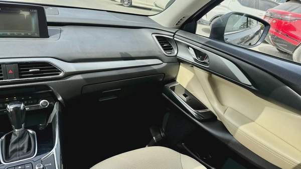 2019 Mazda CX-9 AWD | G.C.C Spec