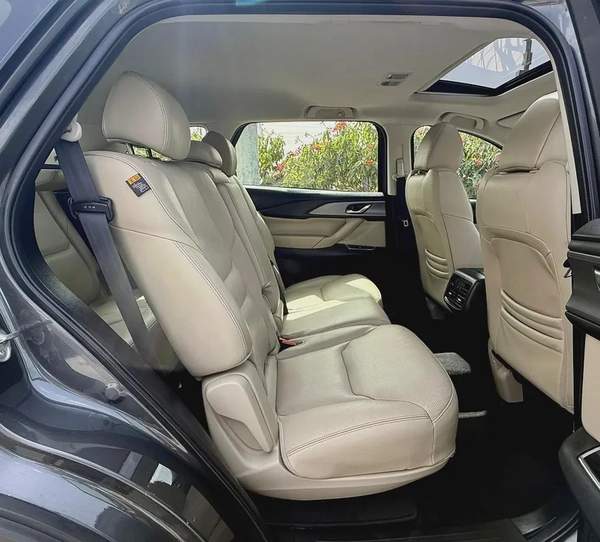 2019 Mazda CX-9 AWD | G.C.C Spec