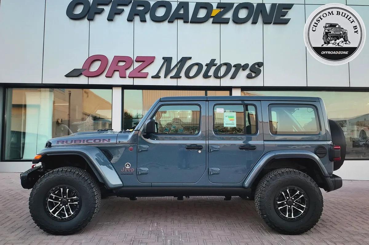 DEALER 5 YRS WTY 3 YRS SP | 2025 JEEP 4DR RUBICON 2.0L GREY WITH ELECTRIC SIDE STEP | BANK FINANCE-1-1