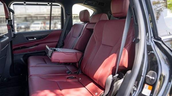 Lexus LX 600 LEXUS LX600 ASHWOOD EDITION 3.5P AT MY2024– BLACK