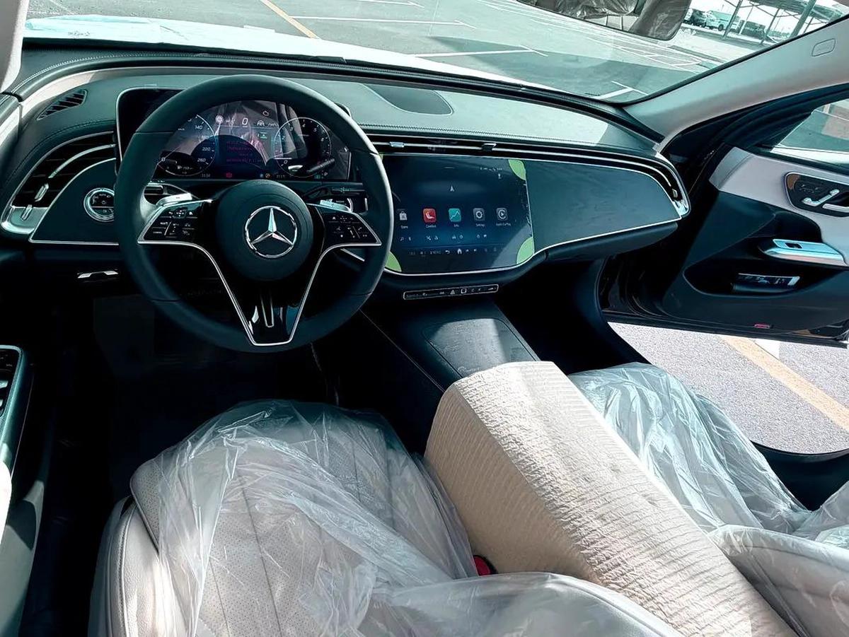Brand New | Mercedes-Benz E 200 2026-11-11