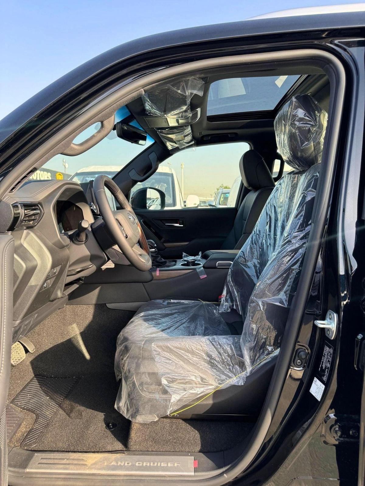 Toyota Land Cruiser GXR 4.0L Full Option | Digital Meter | SUNROOF | CODE# GXR42H-5-5