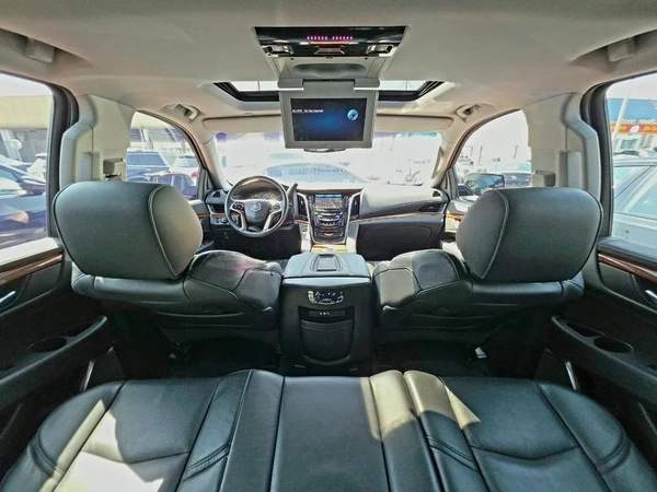 Cadillac Escalade Premium Luxury 6.2L Premium Luxury 2015 GCC