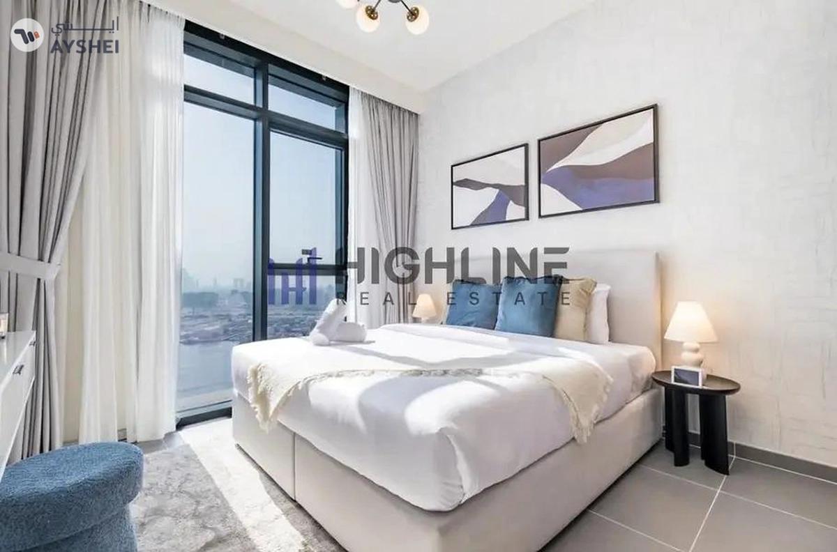 Aquatic Outlook | High Floor | Bright | Vacant-4-4