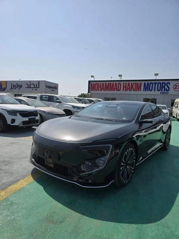 Avatr 12 GT AWD