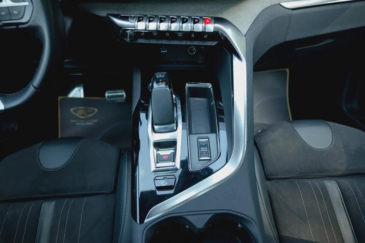 AED 781/Month | 3008 Hybrid 4 GT | GCC Specs | REF#P04531-16-16