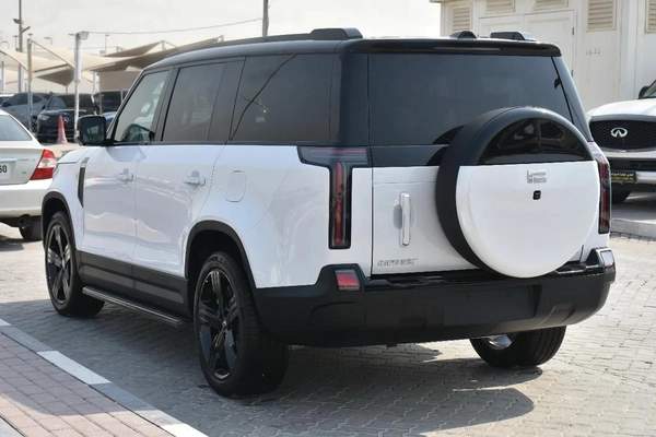 ROX 01 7 SEATS PHEV 2025 | WHITE