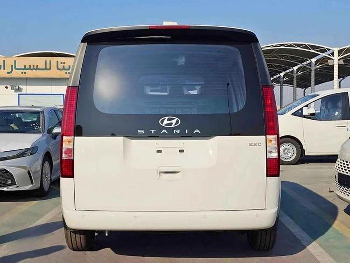 Hyundai Staria CARGO / 2.2L V4 DIESEL / MANUAL GEAR BOX / 2 STR (CODE # STCD)-2-2