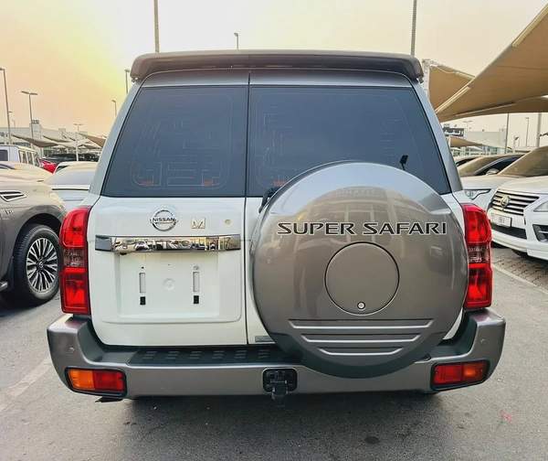 Nissan Patrol Safari Super Safari 2020 - GCC Specs - Excellent Condition