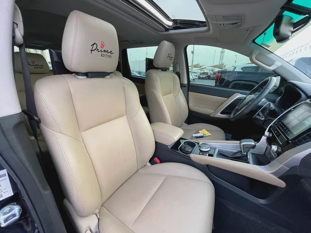 2023 Mitsubishi Montero Sport Signature Edition Black - GCC Specs-14-14