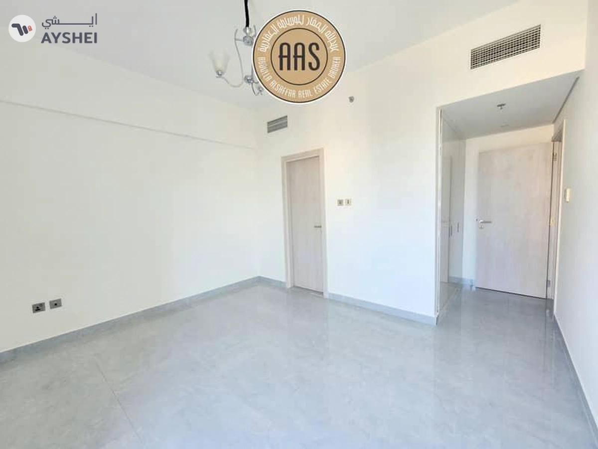 Like a brand new 3bhk with storage//rent140k//all amenities//prime location in arjan-6-6
