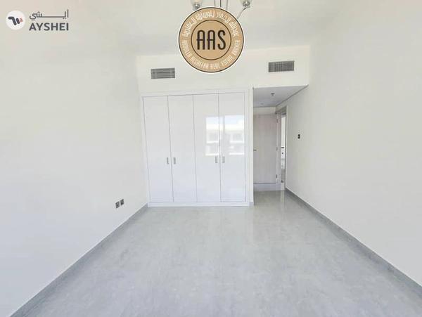 Like a brand new 3bhk with storage//rent140k//all amenities//prime location in arjan