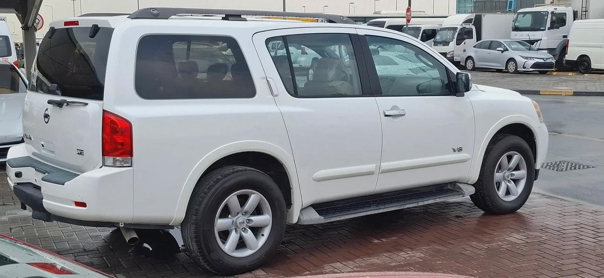 نيسان أرمادا 2011 خليجي بحالة ممتازة-4-4