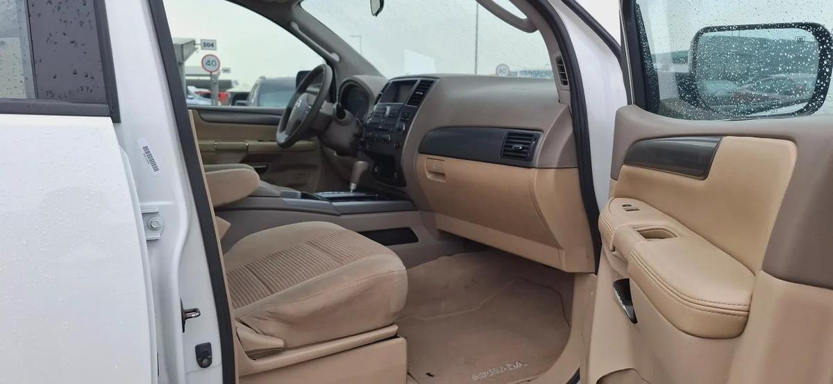 نيسان أرمادا 2011 خليجي بحالة ممتازة-8-8