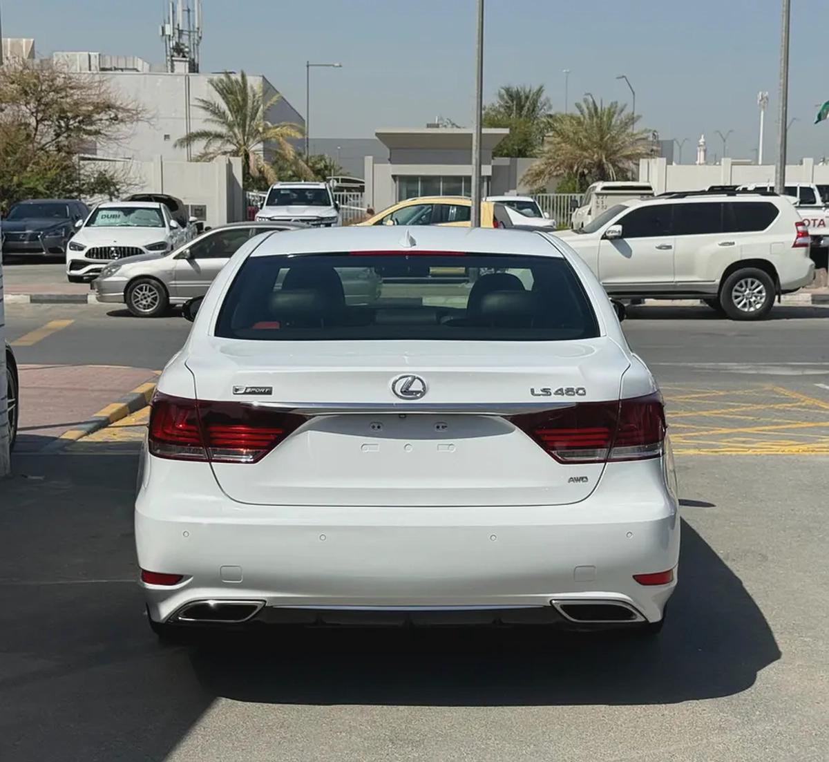 LEXUS - LS460 - F SPORT - CRAFTED LINE - V8 - 4,6L - AWD - AMERICAN SPECS VERY GOOD CONDITION-4-4
