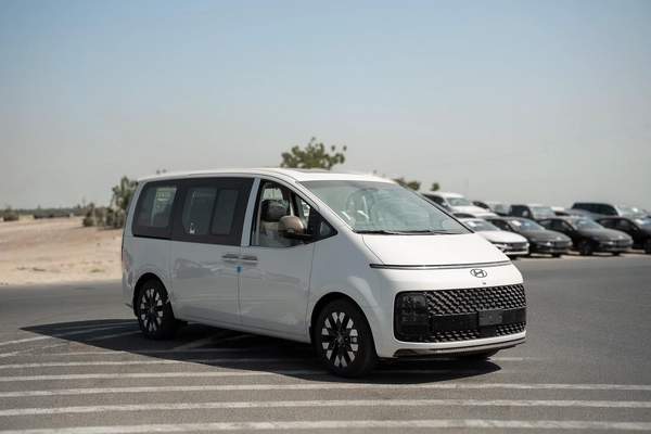 HYUNDAI STARIA 3.5L VIP 7 SEATER ROYAL EDITION