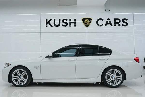 2016 BMW 5-SERIES 528i M-KIT | GCC SPECS | EXCELLENT CONDITION