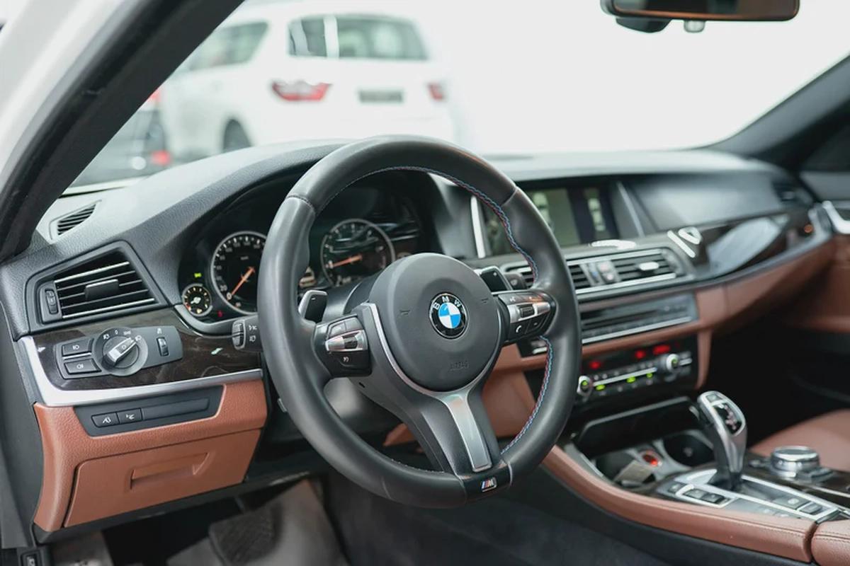 2016 BMW 5-SERIES 528i M-KIT | GCC SPECS | EXCELLENT CONDITION-11-11