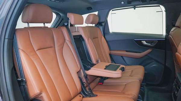 Special Offer | AED 4,128 PM | Audi Service Pack 2030, Low KM | Q7 TFSI 45 S Line