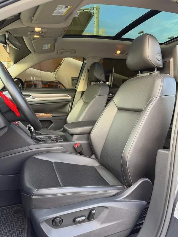 2019 Volkswagen Atlas SE - American Specs