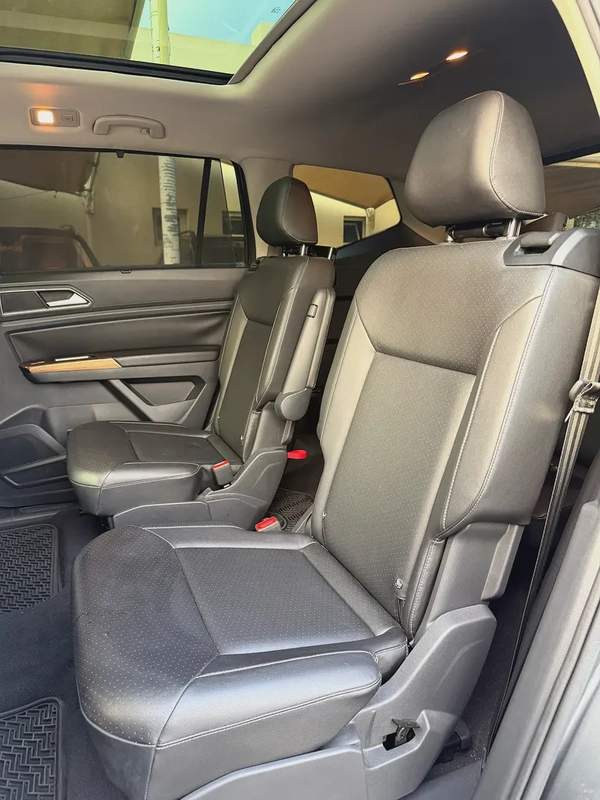 2019 Volkswagen Atlas SE - American Specs