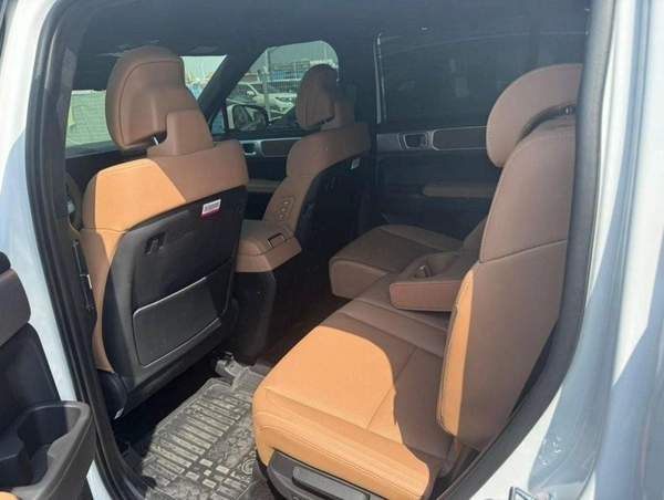 Hyundai Santa Fe 2.5L PETROL 2025