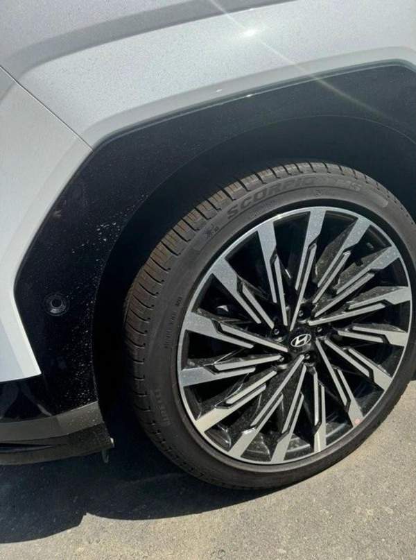 Hyundai Santa Fe 2.5L PETROL 2025