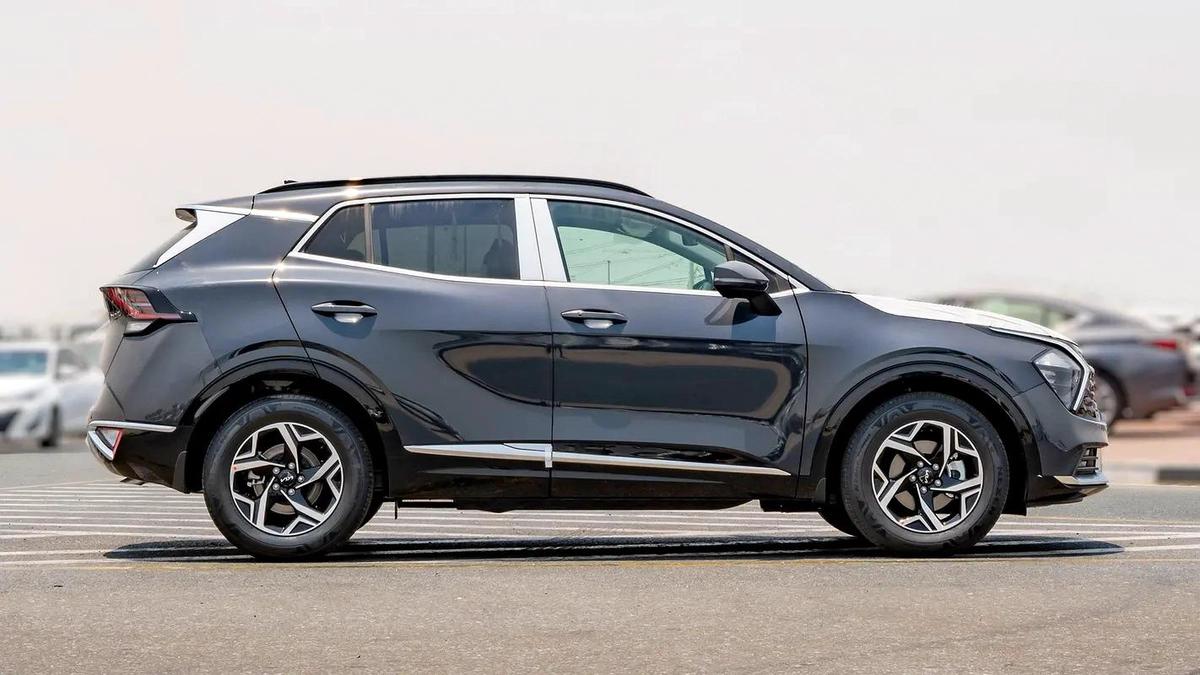 2025 Kia Sportage 1.6L Petrol AT with Panoramic Sunroof-5-5