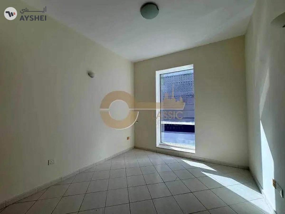 2 Bedroom Apartment | Mid Floor | Canal View-15-15