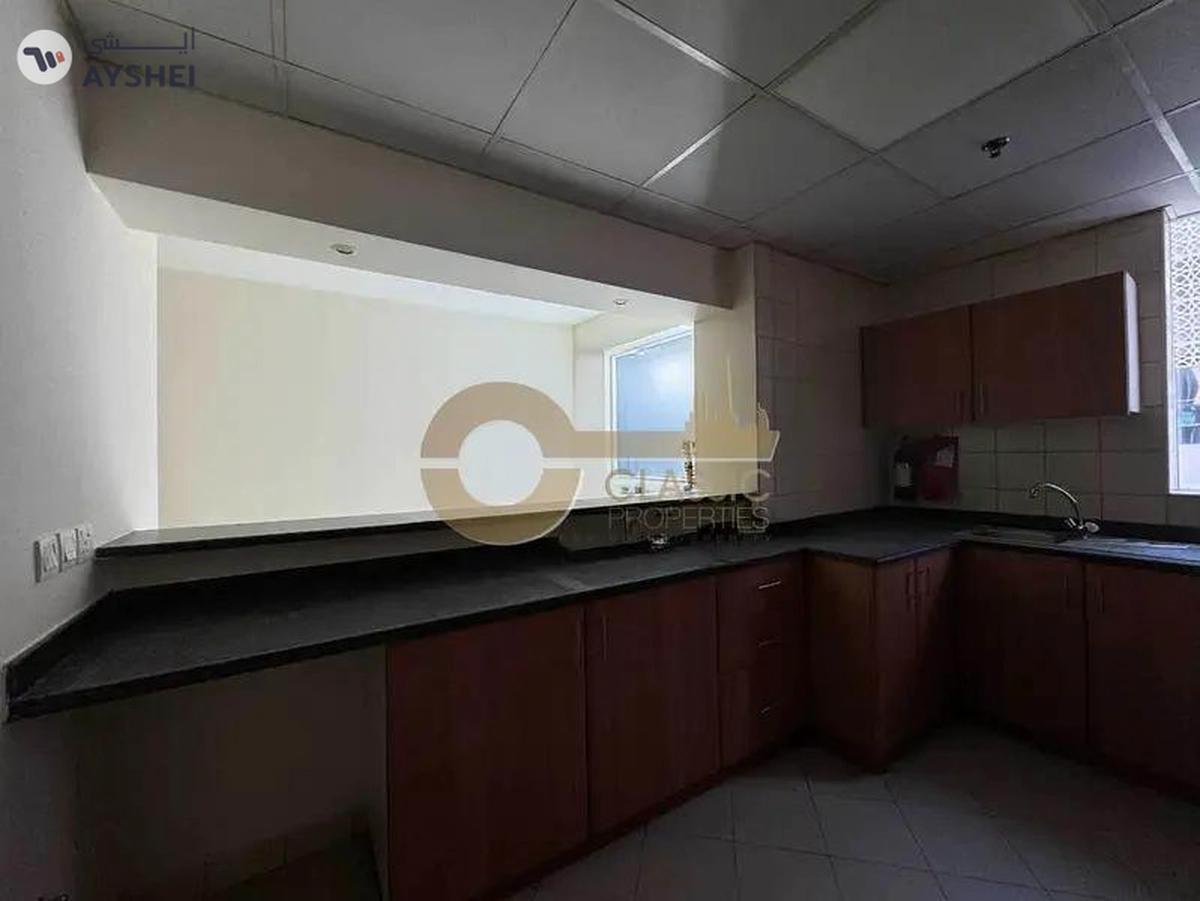 2 Bedroom Apartment | Mid Floor | Canal View-6-6