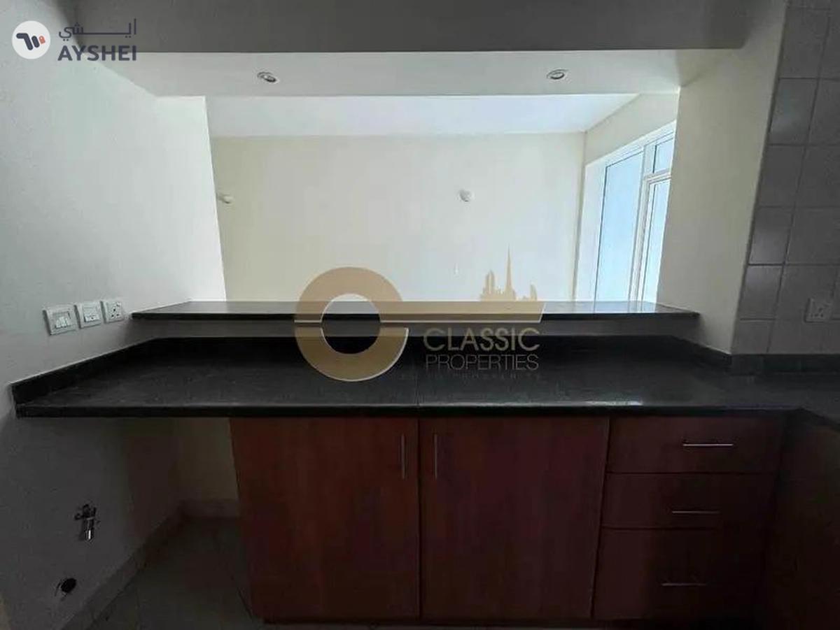 2 Bedroom Apartment | Mid Floor | Canal View-8-8