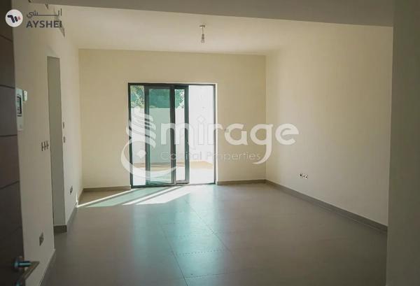 TOWNHOUSE FOR SALE IN NOYA 1, NOYA