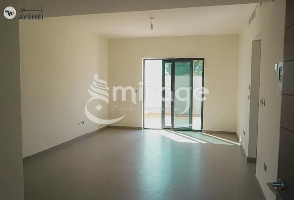 TOWNHOUSE FOR SALE IN NOYA 1, NOYA