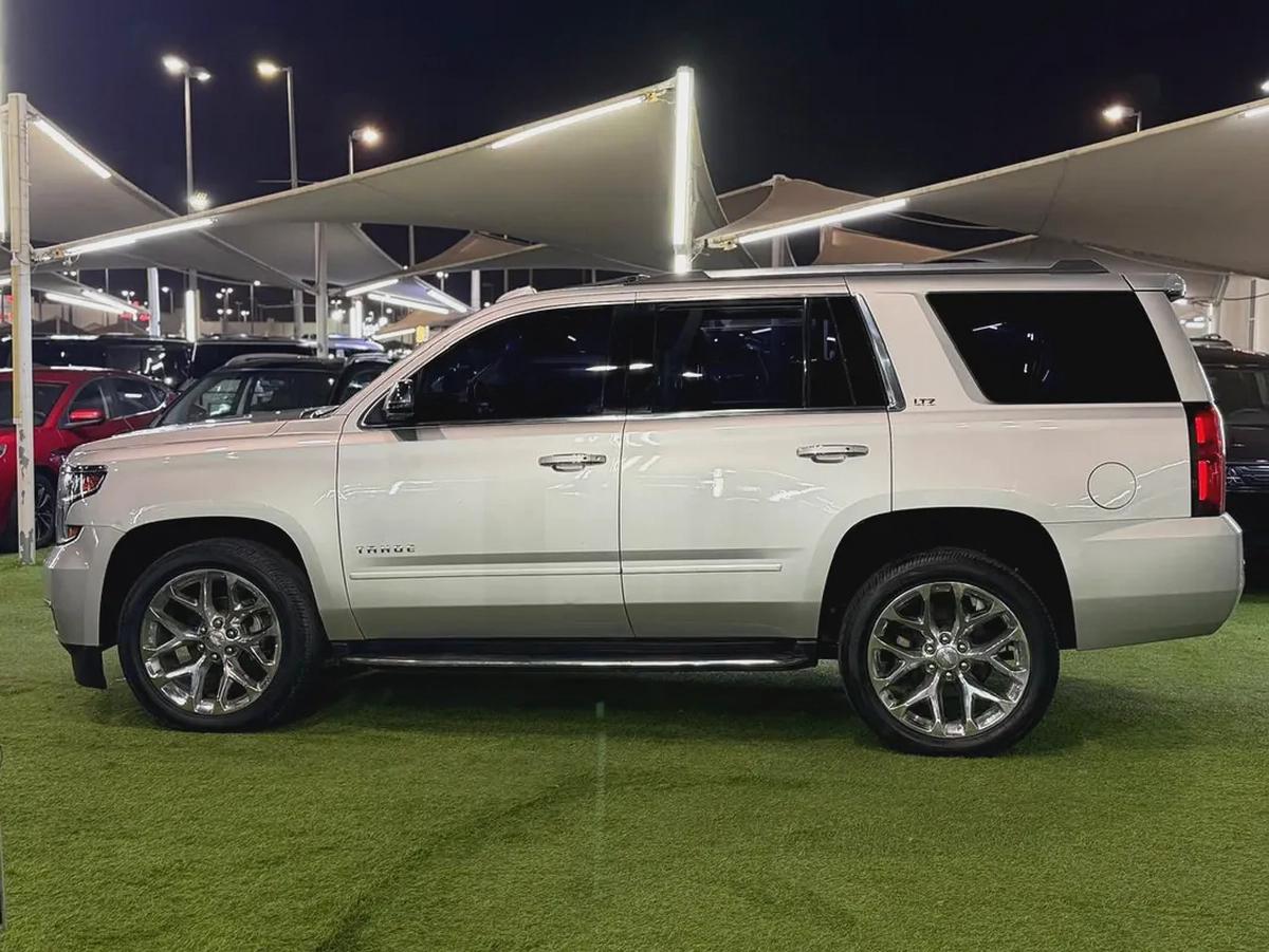 GCC,TAHOE 2017 118000KM FREE ACCIDENT FIRST OWNER ORIGINAL PAINT FULL OPTION EXCELLENT CONDITION-3-3