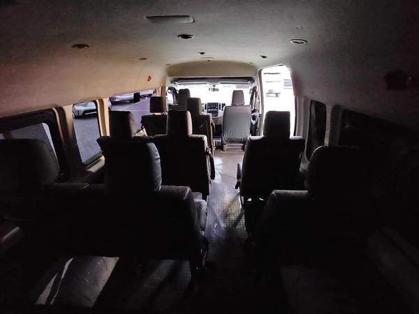 Toyota Hiace HIACE PASSENGER / PETROL MANUAL / 3.5 V6 / HIGH ROOF