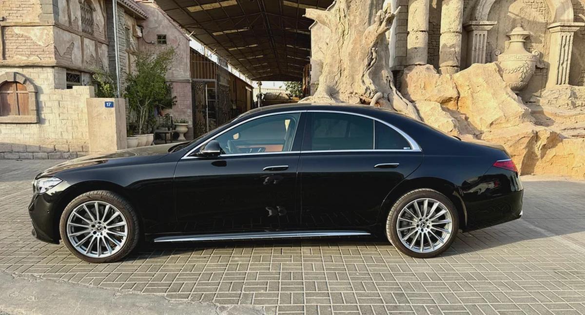 Mercedes Benz S500-4-4