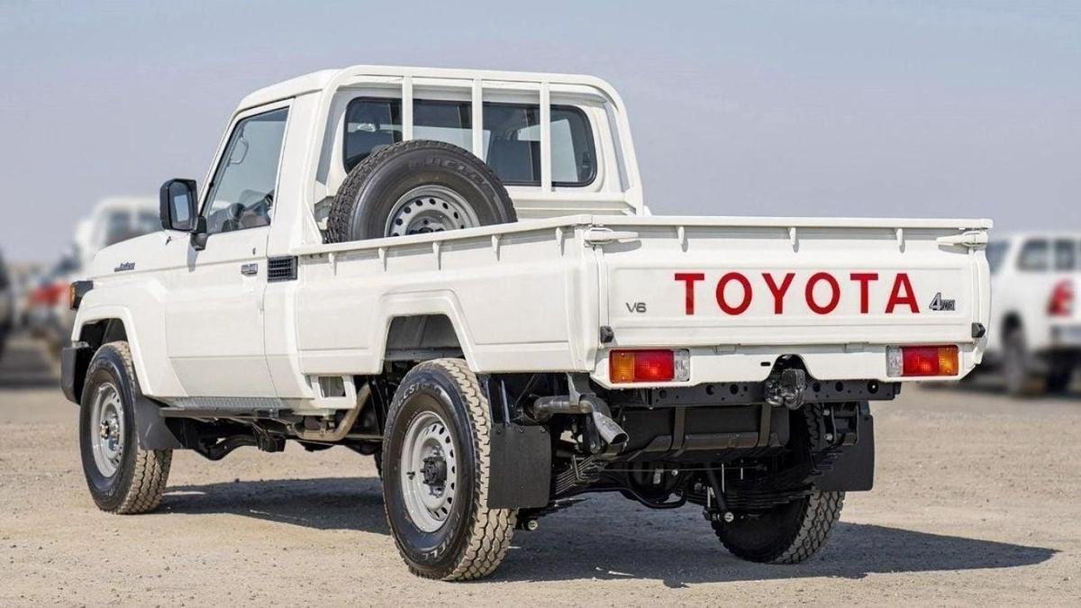 Toyota Land Cruiser Pick Up Land cruiser pickup lc79 single cabin 4.2L diesel V6 MY2025-7-7