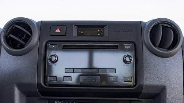 Toyota Land Cruiser Pick Up Land cruiser pickup lc79 single cabin 4.2L diesel V6 MY2025