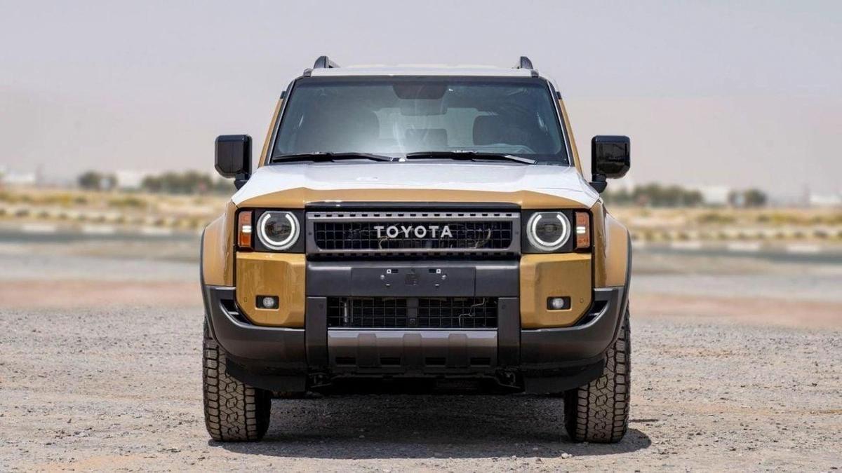 Toyota Prado 250 2.8D AT FIRST EDITION MY20245– SAND & GREY ROOF-1-1