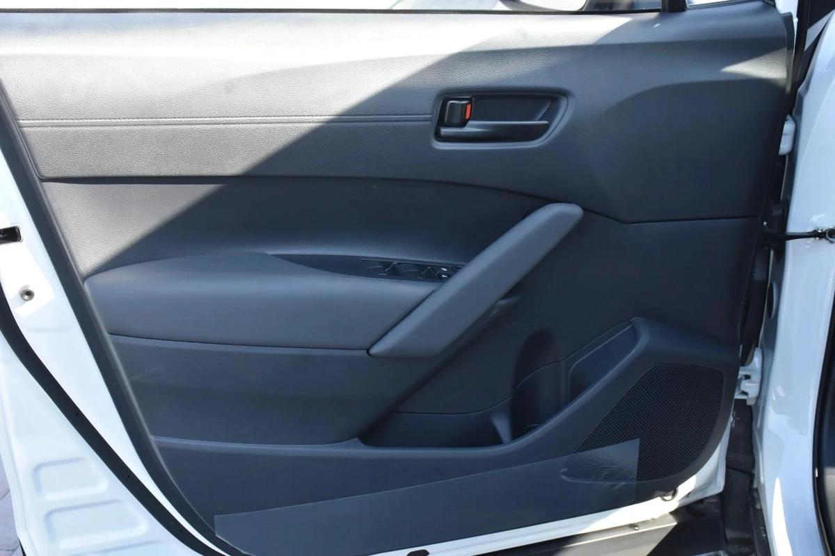 TOYOTA FRONT LANDER 2025 | WHITE LIKE-1-1