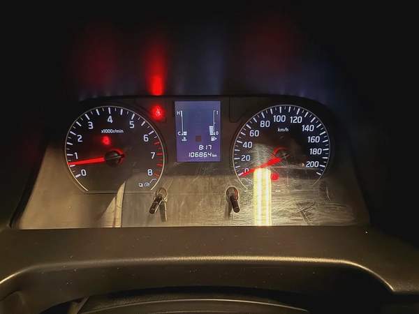 Nissan Urvan NV350 6 Seater Manual 2023 Model GCC Specs With Service History In Perfect Condition