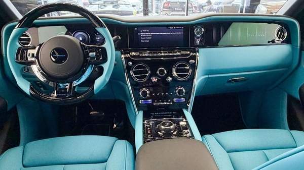 Rolls-Royce Cullinan Rolls‑Royce Cullinan Original Mansory Crafted – 2026
