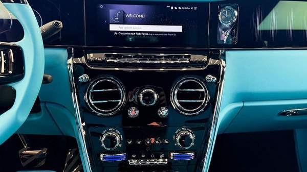 Rolls-Royce Cullinan Rolls‑Royce Cullinan Original Mansory Crafted – 2026