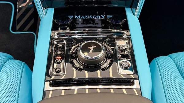 Rolls-Royce Cullinan Rolls‑Royce Cullinan Original Mansory Crafted – 2026