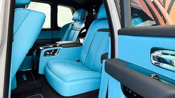 Rolls-Royce Cullinan Rolls‑Royce Cullinan Original Mansory Crafted – 2026
