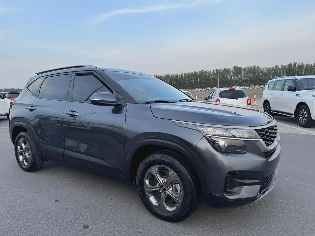 Kia Seltos GLS AT 2021 - GCC Specs - Excellent Condition-12-12