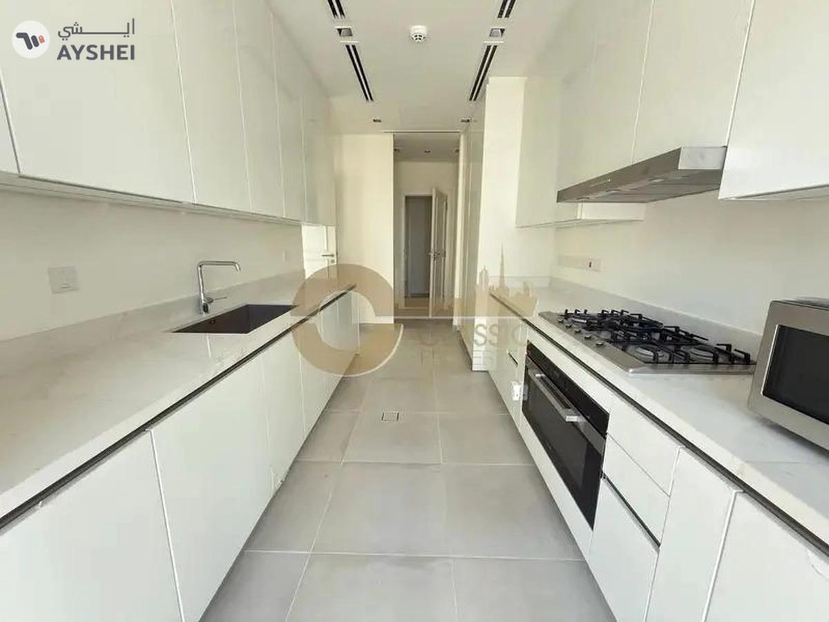 Mediterranean | Rare Layout | 5 Bed Potential-5-5