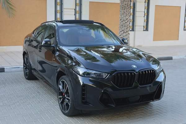 BMW X6 -Xdrive40i M SPORT-2024-65000KM-GCC SPECS-UNDER WARRANT-EXCELLENT CONDITION